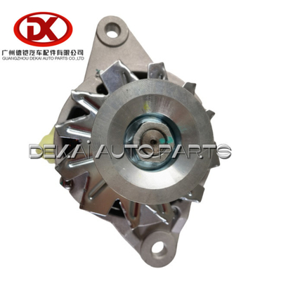 엔진 부품 Isuzu 발전기 6BD1 6BB1 CXZ 6WF1 1812004840 1 81200484 0
