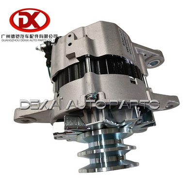 엔진 부품 Isuzu 발전기 6BD1 6BB1 CXZ 6WF1 1812004840 1 81200484 0