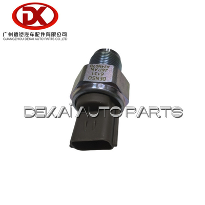 엔진 4HK1 6HK1 6UZ1 6WG1 발굴기 부품 압력 센서 8981197900