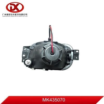 오른쪽 안개 램프 MITSUBISHI E-3/4 MK435070에 적합